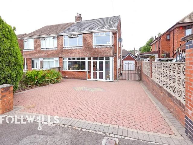 House for sale in Hulme, Kingsley Moor