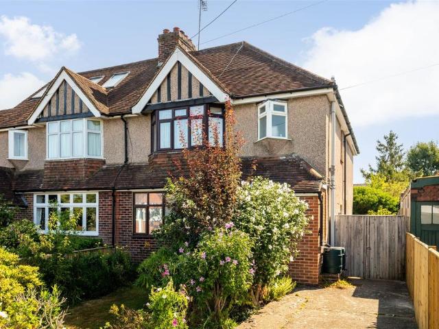 House for sale in Perryfields, West Sussex