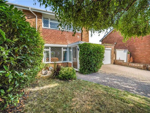 House for sale in West End, Heol-las
