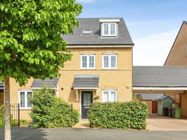 House for sale in Huntingdon, Cambridgeshire
