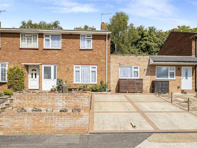 House for sale in Cuxton