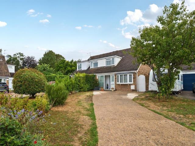 House for sale in Holyport, Maidenhead