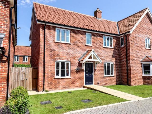 House for sale in Comers, Norfolk