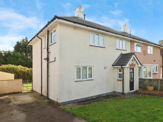 House for sale in Feckenham, City Of Bristol