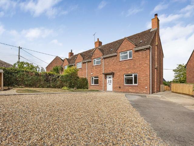 House for sale in Dromore, Oxfordshire