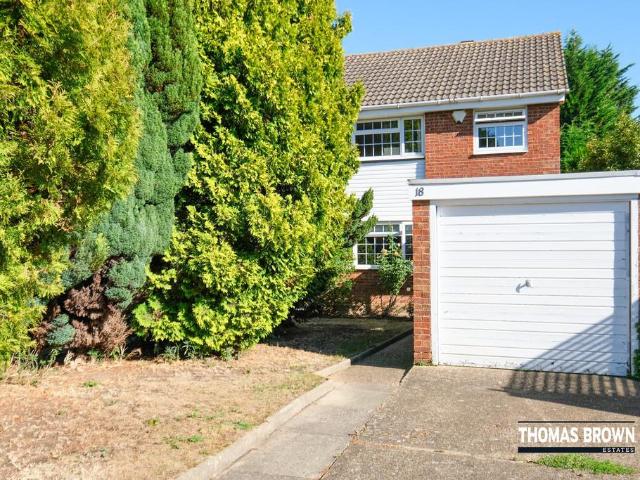 House for sale in Ramsden, Greater London