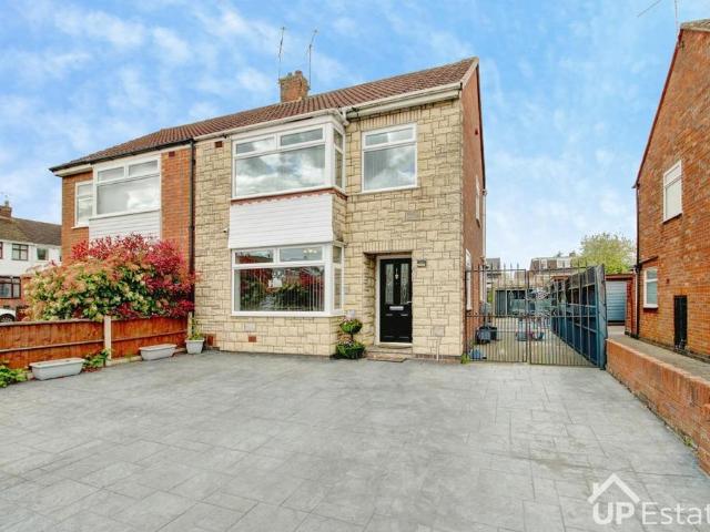 House for sale in Walsgrave On Sowe, West Midlands