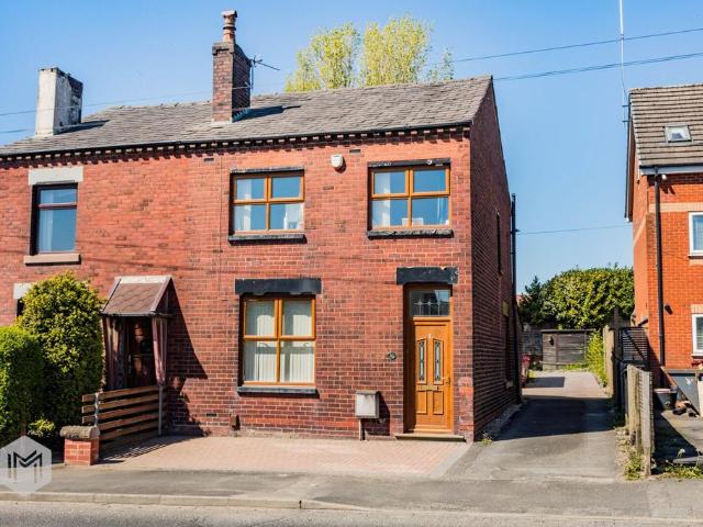 House for sale in Daisy Hill, Lee Bank
