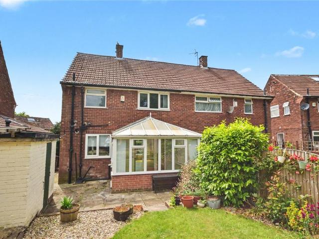House for sale in West Park, West Yorkshire