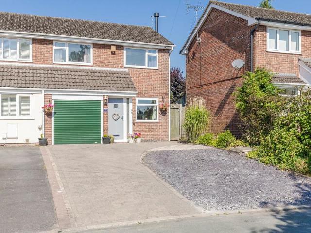 House for sale in Willaston