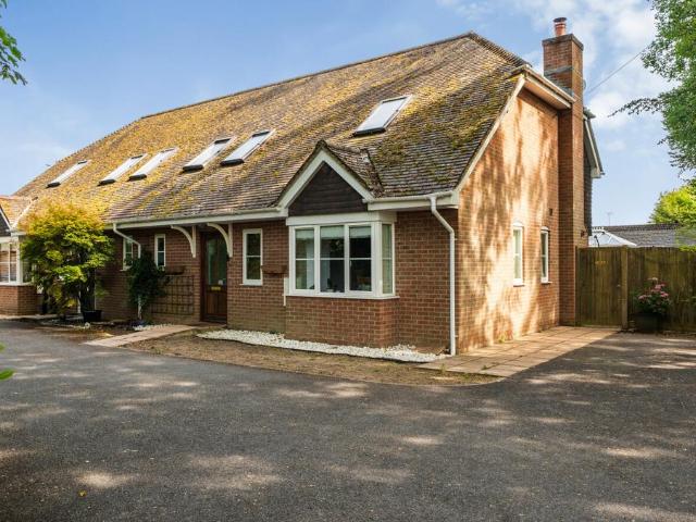 House for sale in South Wonston, Hampshire