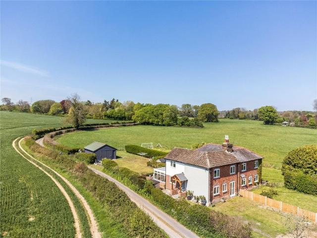House for sale in Barton Stacey, Hampshire