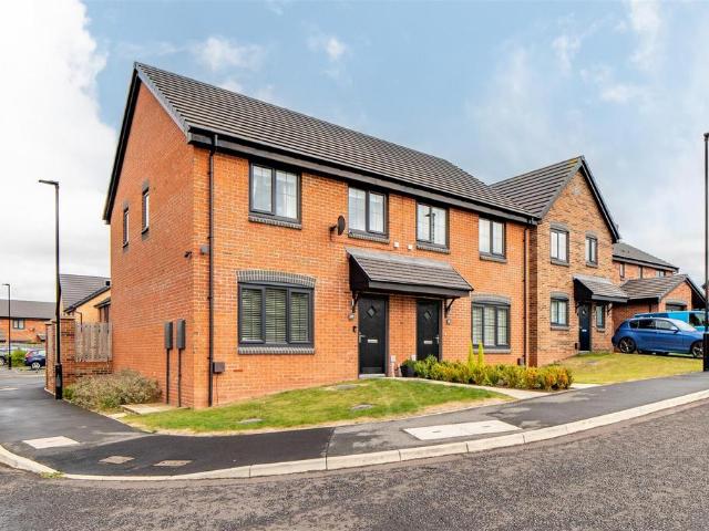 House for sale in North Walbottle, Newcastle Upon Tyne