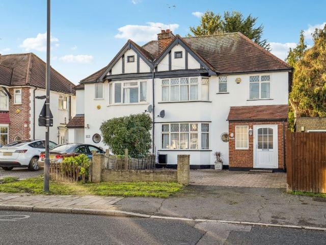 House for sale in Lane, Greater London