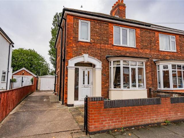 House for sale in New Clee, Cleethorpes