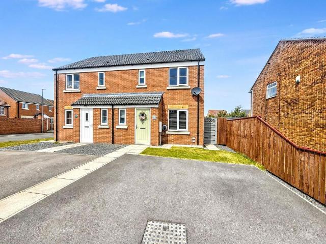 House for sale in Acklam, Normanby