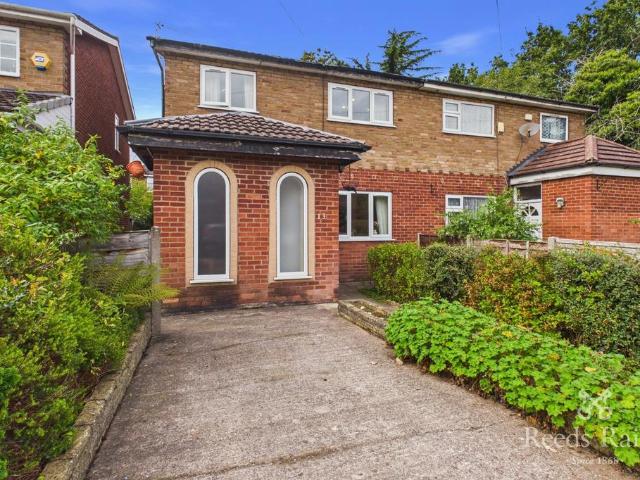 House for sale in Altrincham, Trafford