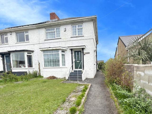 House for sale in Helston, Cornwall