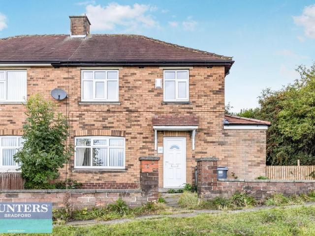 House for sale in Buttershaw, West Yorkshire