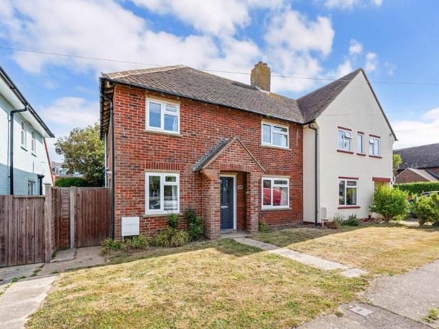 House for sale in Littlecote, West Sussex