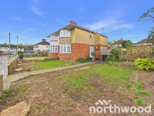 House for sale in Willesborough, Bridgefield