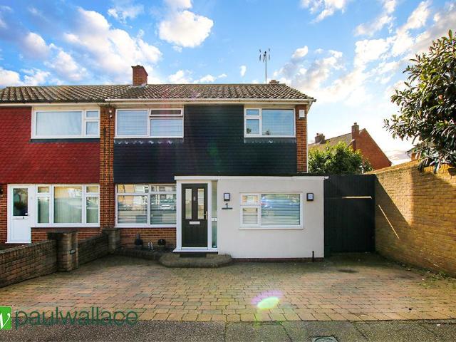 House for sale in Broxbourne, Hertfordshire