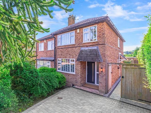 House for sale in Menston, West Yorkshire