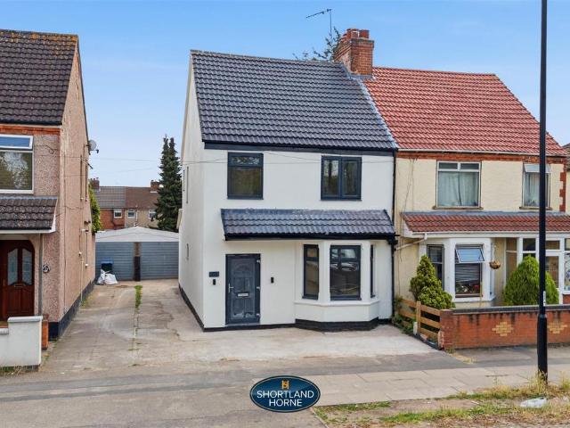 House for sale in West Midlands