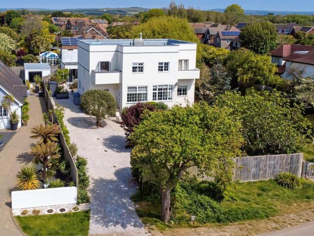 House for sale in Kingston, Clapham