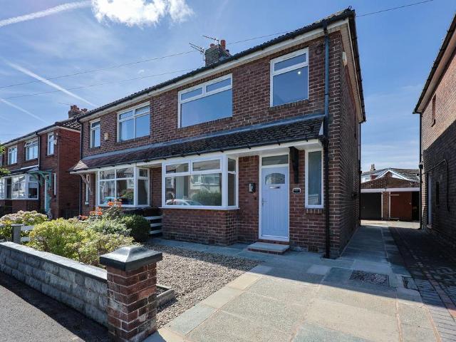 House for sale in Thornhill, Wigan
