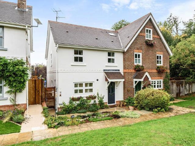 House for sale in Itchen Abbas, Winchester