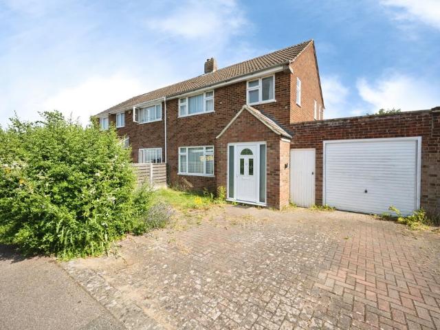 House for sale in Bedford