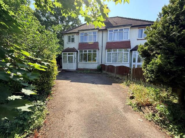 House for sale in Stourbridge, West Midlands
