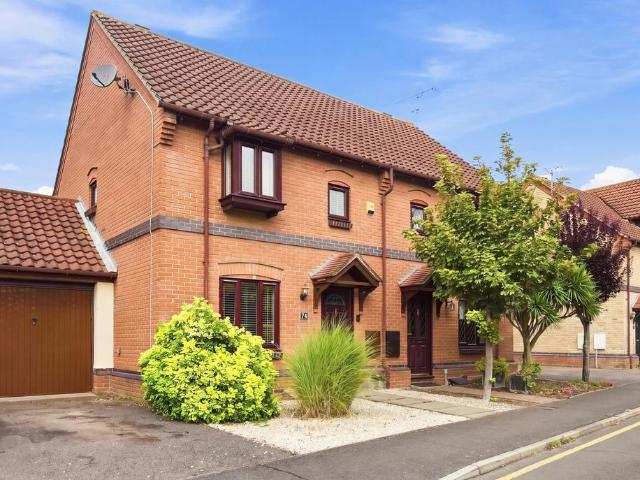 House for sale in Badgers Dene, Grays