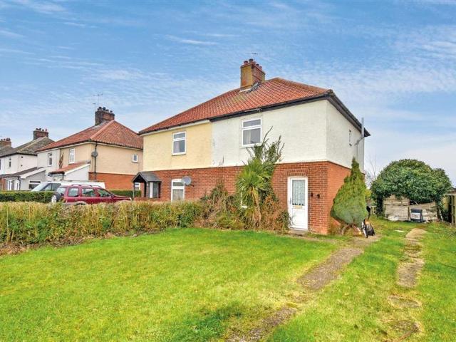 House for sale in Crostwick, Norfolk