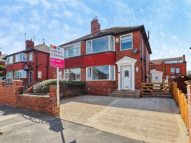House for sale in Austhorpe, West Yorkshire