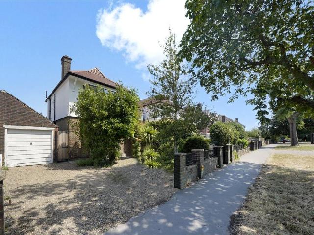 House for sale in London Borough of Croydon, Upper Norwood