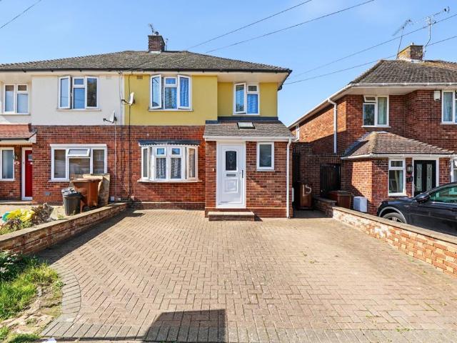 House for sale in Rainham, Gillingham