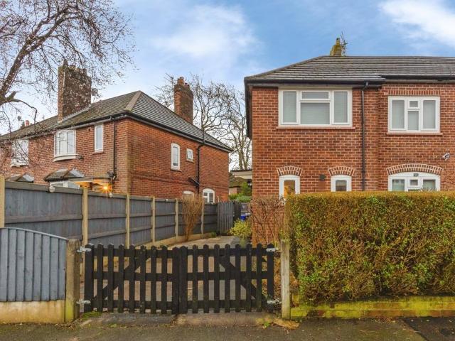 House for sale in Georgia, Greater Manchester