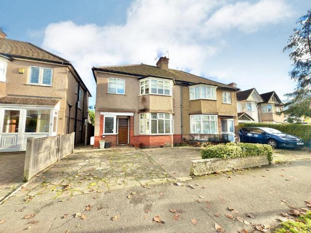 House for sale in Pinner, Greater London