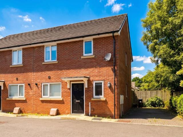 House for sale in Shirley, West Midlands
