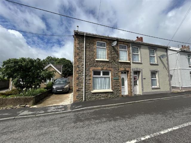 House for sale in Five Roads, Wales