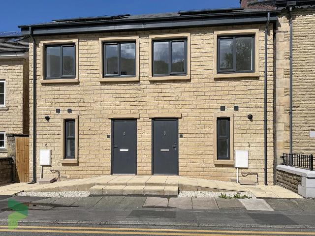 House for sale in Knowle Fold, Darwen