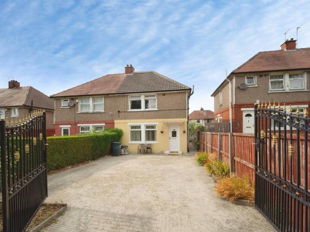 House for sale in West Yorkshire