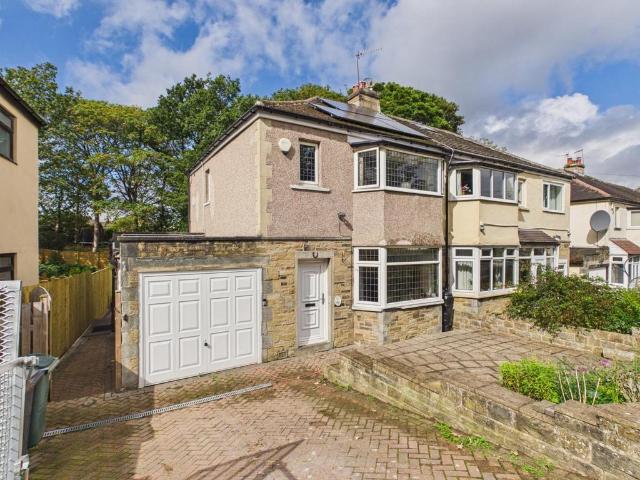 House for sale in Baildon, Bradford