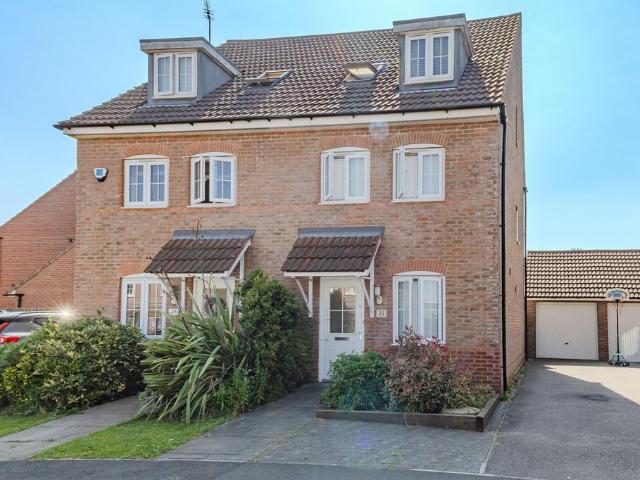 House for sale in Glenfields, Pinfold