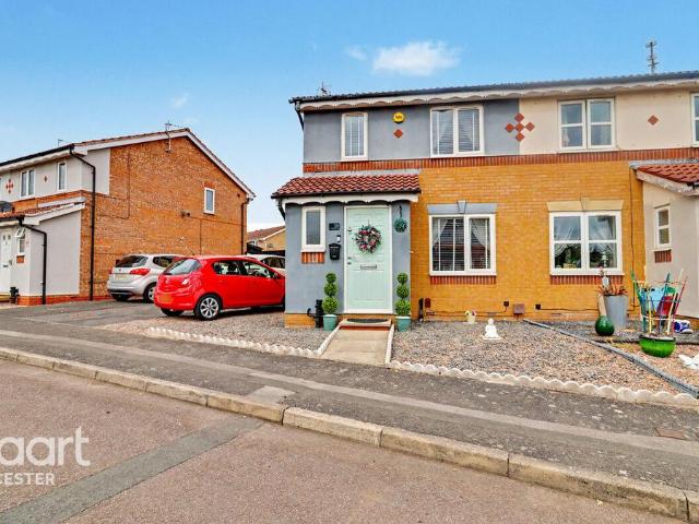 House for sale in Hamilton, Old Wharf