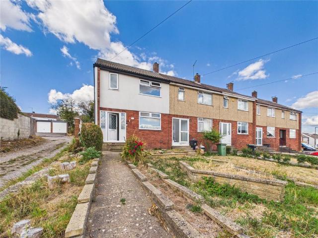 House for sale in Kingswood