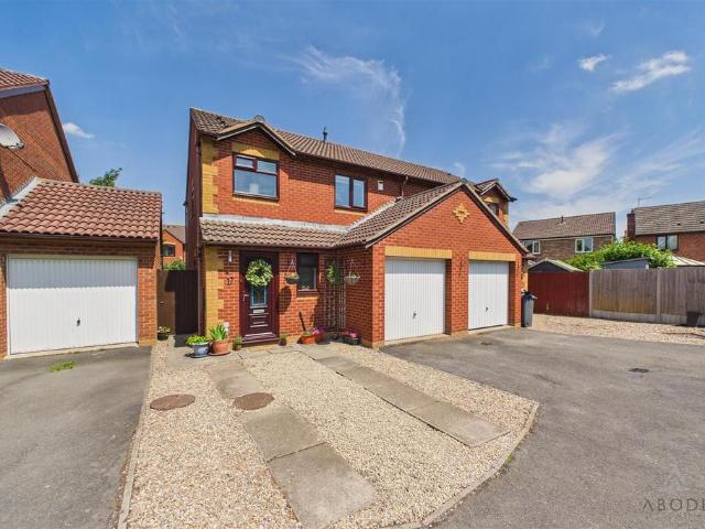 House for sale in Beamhurst, Staffordshire