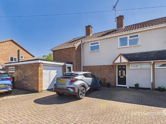 House for sale in Baswich, Staffordshire